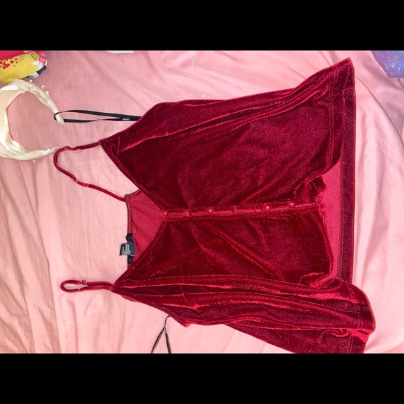 Red top - Picture 2 of 2